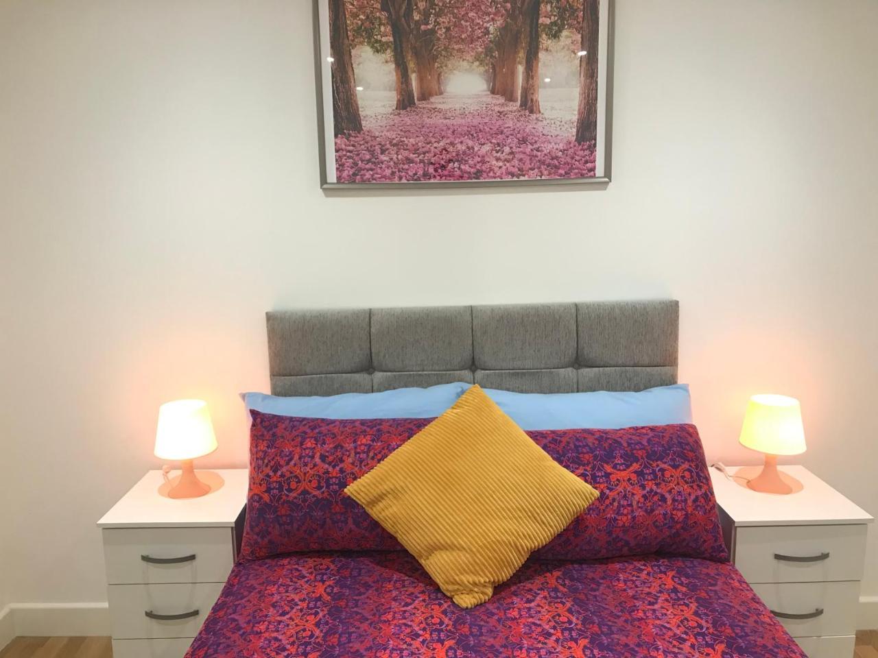 Easystay Slough Central Free Parking Exteriör bild